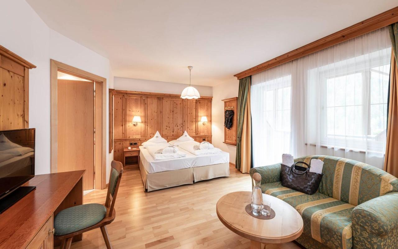 Alpenheim Charming & Spa Hotel オルティゼーイ エクステリア 写真
