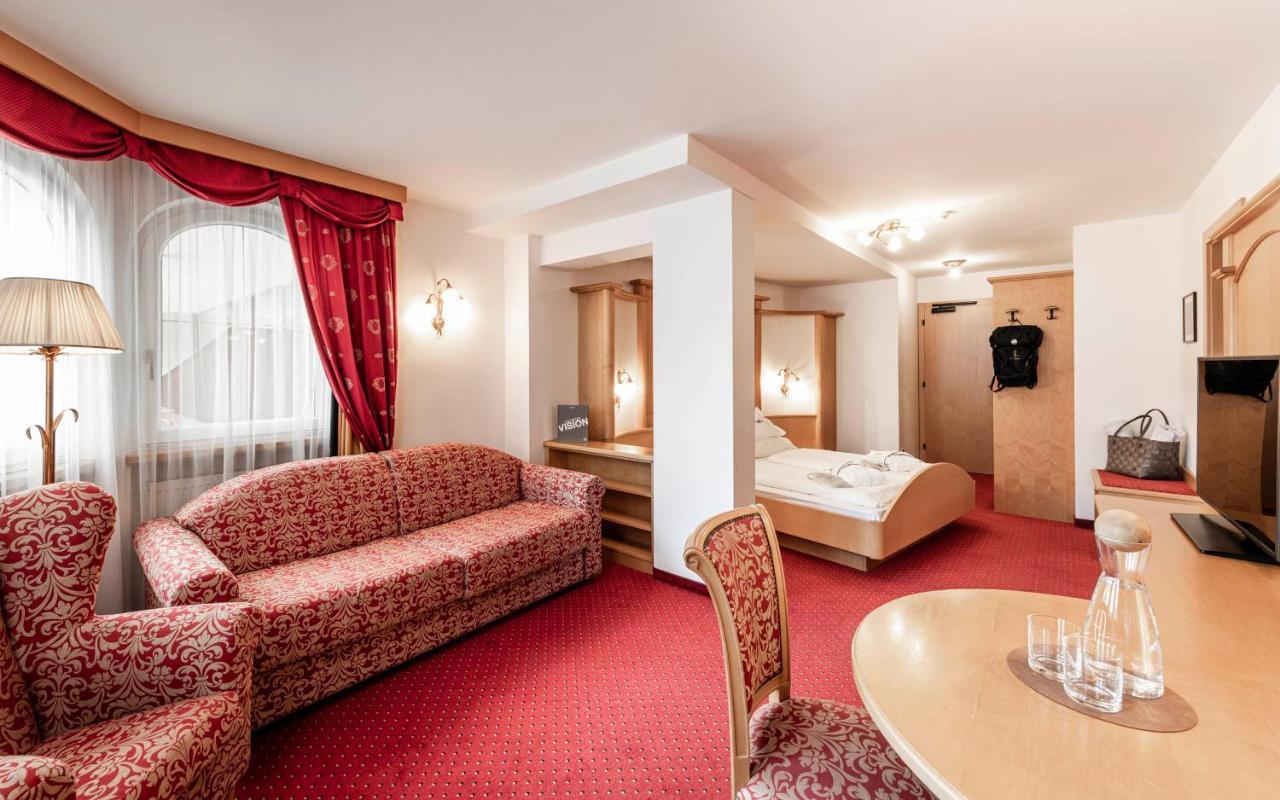 Alpenheim Charming & Spa Hotel オルティゼーイ エクステリア 写真