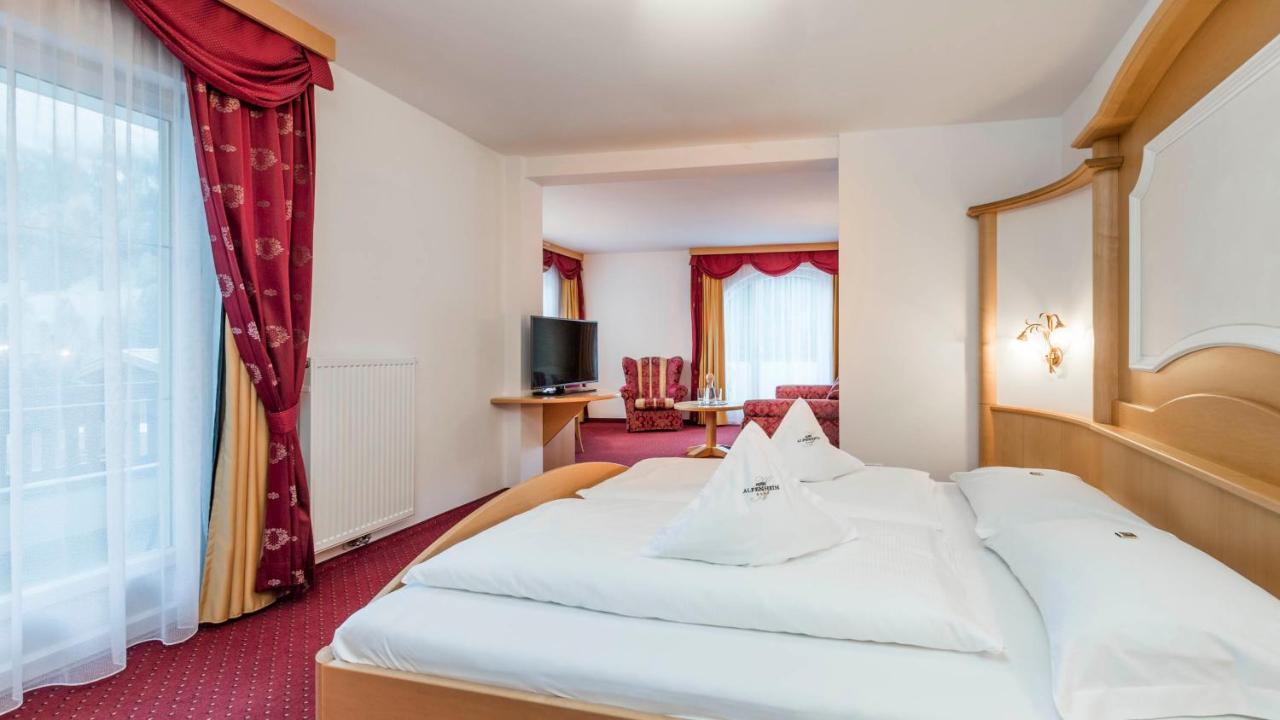 Alpenheim Charming & Spa Hotel オルティゼーイ エクステリア 写真