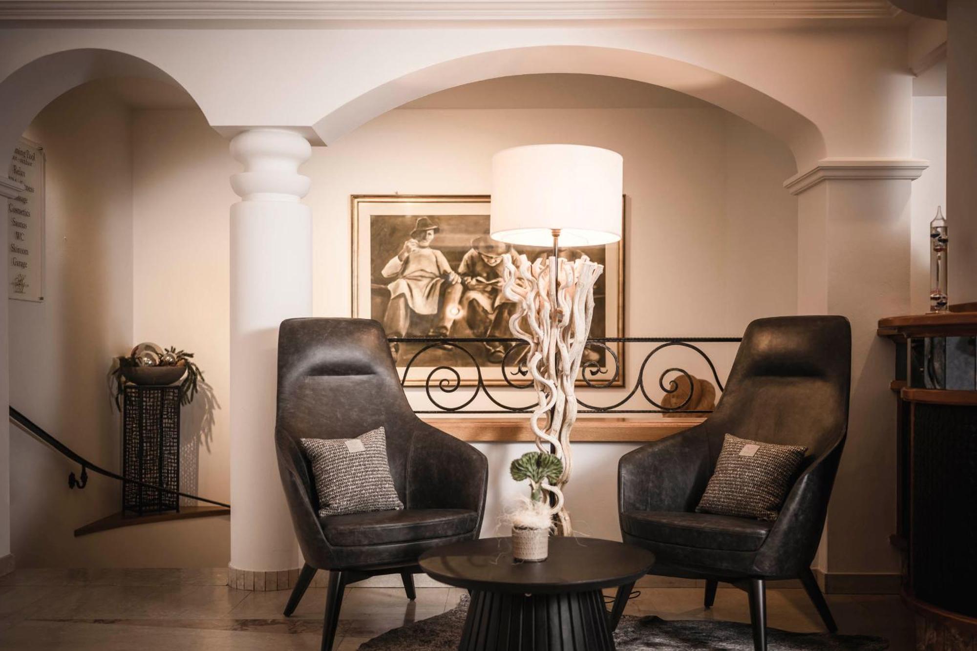 Alpenheim Charming & Spa Hotel オルティゼーイ エクステリア 写真