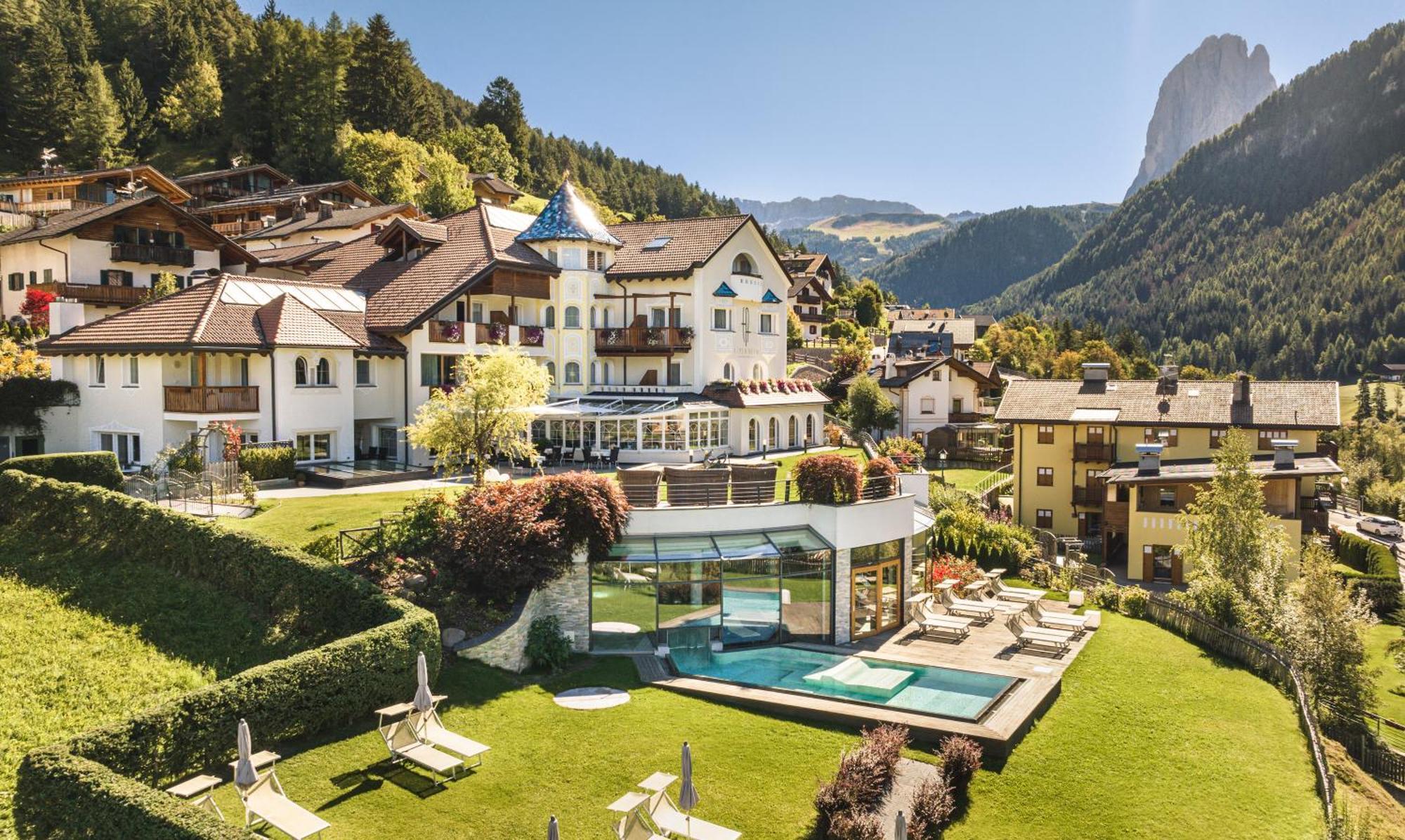 Alpenheim Charming & Spa Hotel オルティゼーイ エクステリア 写真