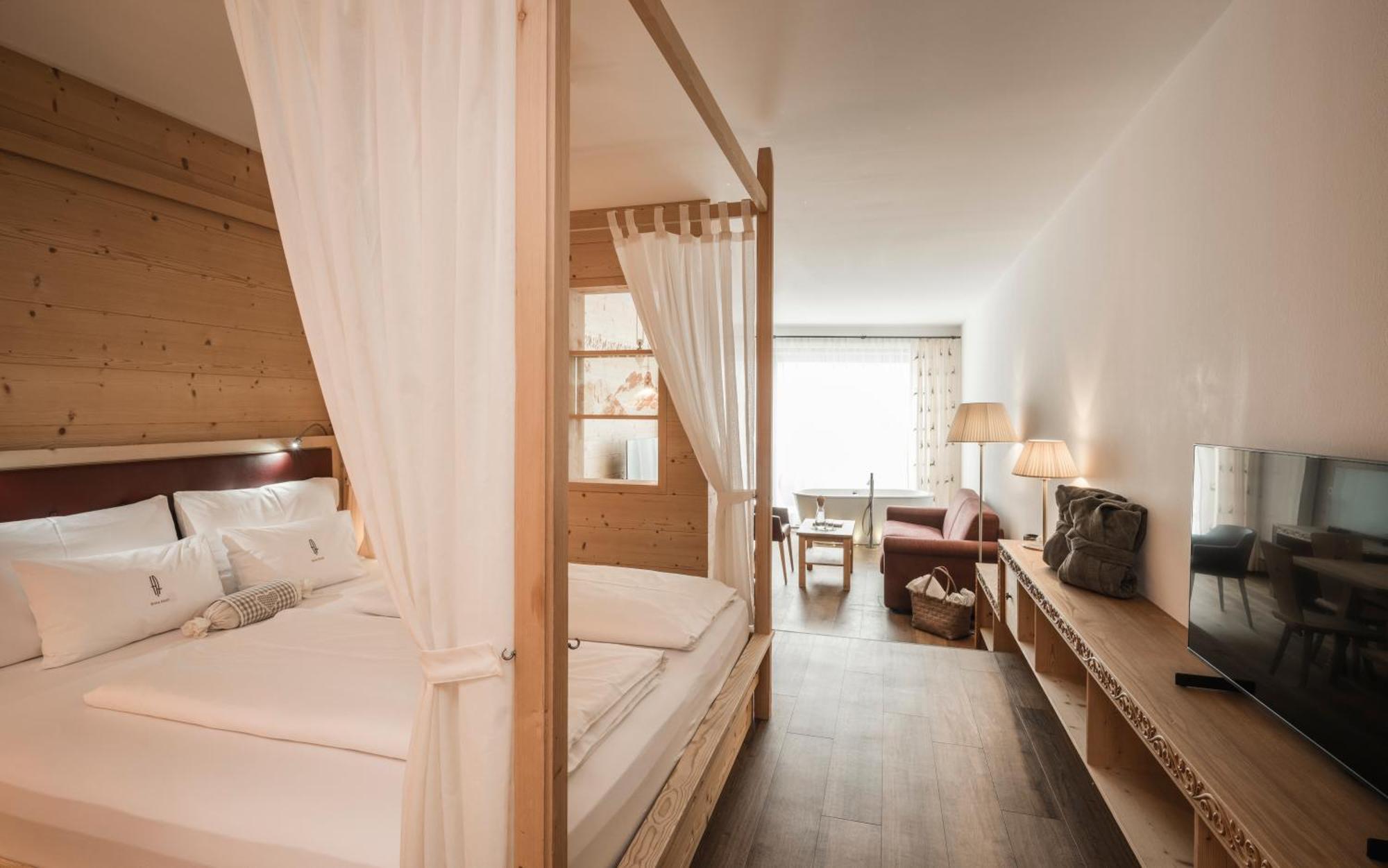 Alpenheim Charming & Spa Hotel オルティゼーイ エクステリア 写真