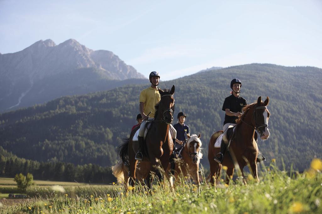 Alpenheim Charming & Spa Hotel オルティゼーイ エクステリア 写真
