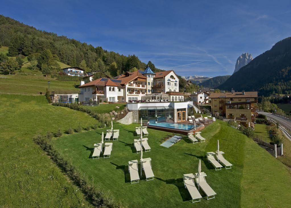 Alpenheim Charming & Spa Hotel オルティゼーイ エクステリア 写真